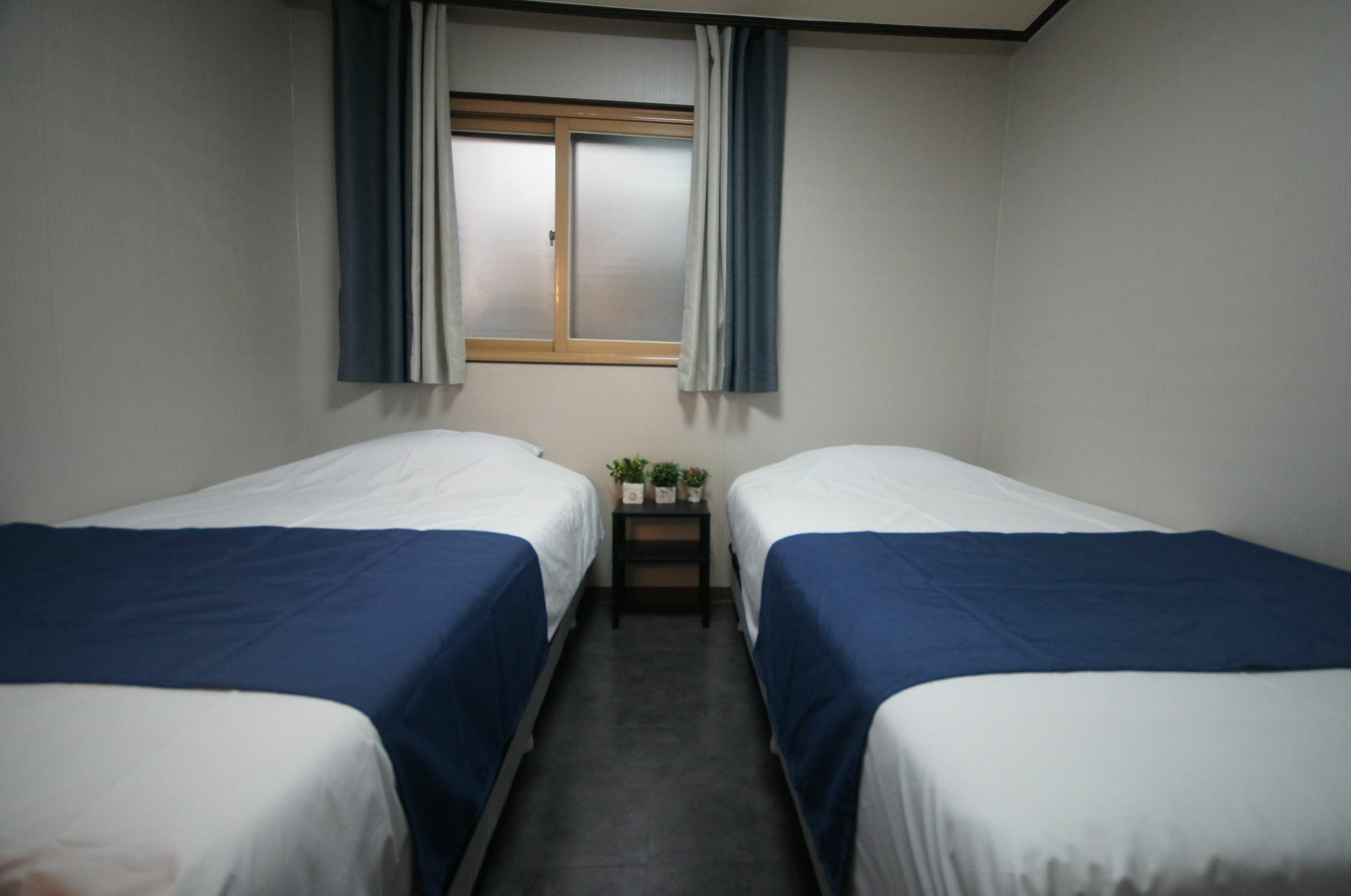 Отель Seoul Station 4Min, Perfect For Family Экстерьер фото